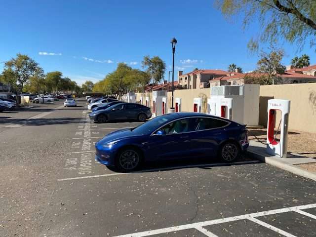 Tesla Supercharger in Glendale Arizona