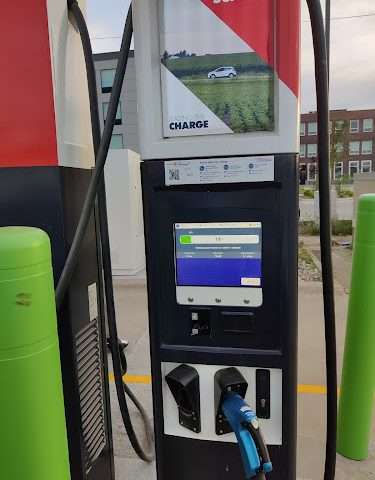 Shell Recharge Charging Station in Sioux City Iowa