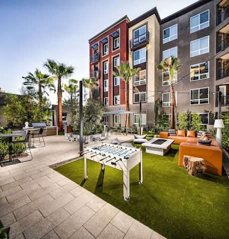 Clarendon Apartments in Woodland Hills California