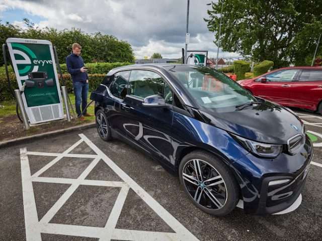 evyve Charging Station in 1657 United Kingdom of Great Britain and Northern Ireland