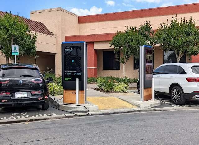 Shell Recharge Charging Station in Garden Grove California