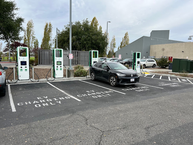 Electrify America Charging Station EV Charging Station at 2200 Petaluma Blvd N