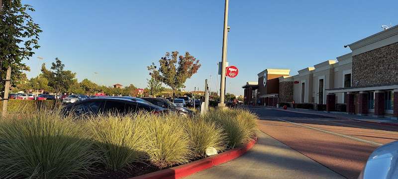 ChargePoint Charging Station EV Charging Station at 19661 Hesperian Blvd
