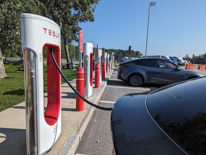 Tesla Supercharger EV Charging Station at Kennebunk