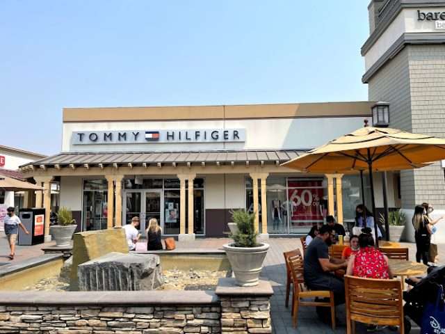 San Francisco Premium Outlets in Livermore California