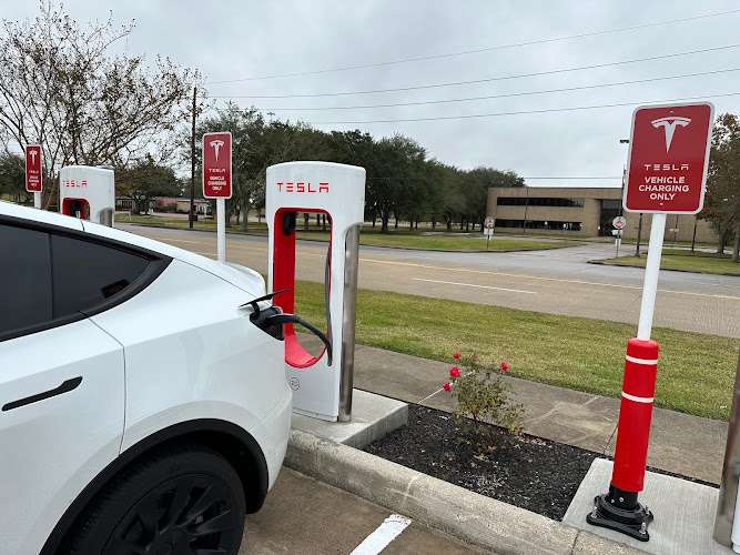Tesla Supercharger EV Charging Station at Walden Rd #5780