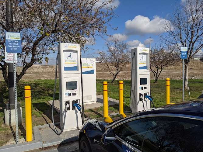 EV Connect Charging Station EV Charging Station at 2700 S Blackstone St