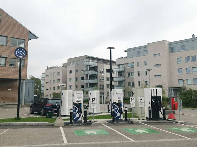 Eviny Charging Station EV Charging Station at Strandliveien 4