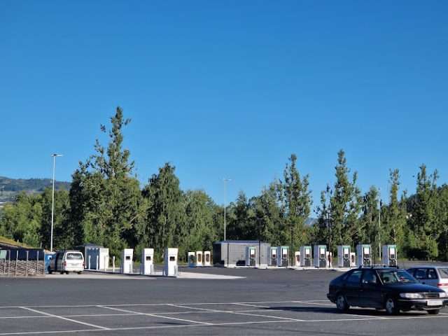 Powered by E.ON Drive & Clever Charging Station in Fåvang Norway 2436