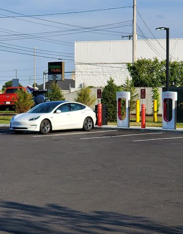 Tesla Supercharger in Seekonk Massachusetts
