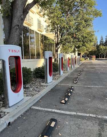 Tesla Supercharger in Milpitas California