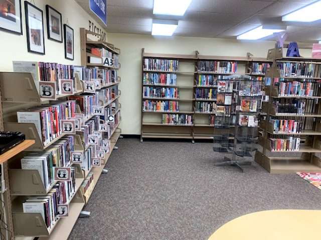 Lake Tamarisk Library in Desert Center California