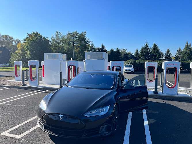 Tesla Supercharger EV Charging Station at 200 NJ-17