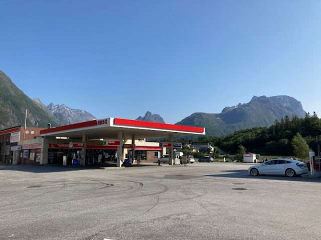 Tesla Supercharger in Åndalsnes Norway 6300
