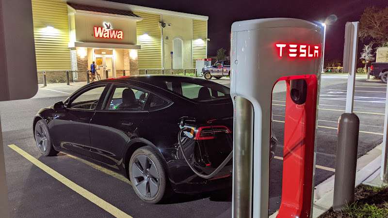 Tesla Supercharger EV Charging Station at U.S. Hwy 27 S #3838