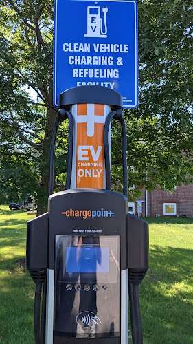 ChargePoint Charging Station EV Charging Station at 2-6 E Thomas St