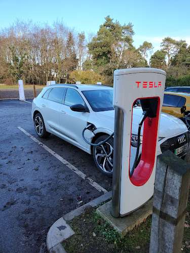 Tesla Supercharger EV Charging Station at Elveden Inn