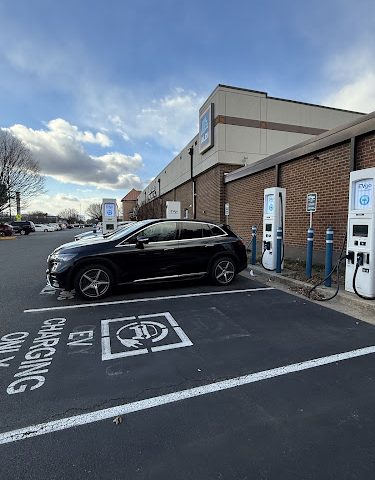 EVgo Charging Station in Falls Church Virginia