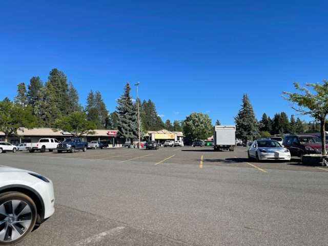Tesla Supercharger in Mt Shasta California