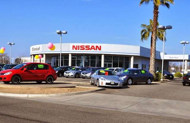 Razzari Nissan in Merced California