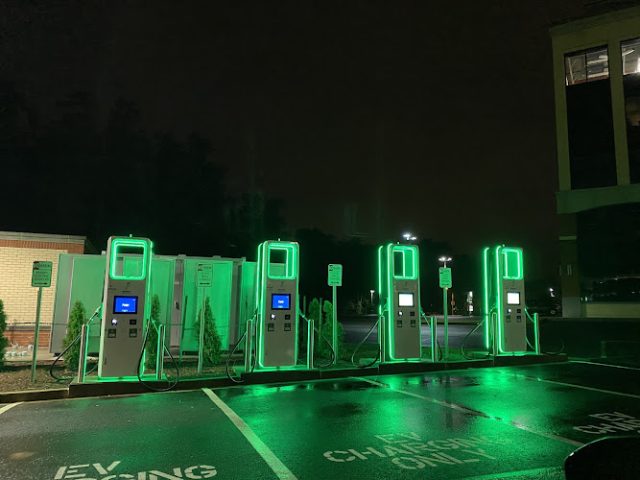 Electric Vehicle Charging Station in Fairfax Virginia