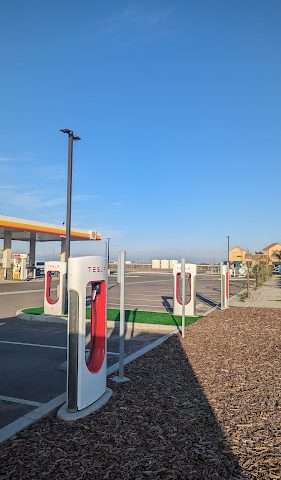 Tesla Supercharger in Madera California