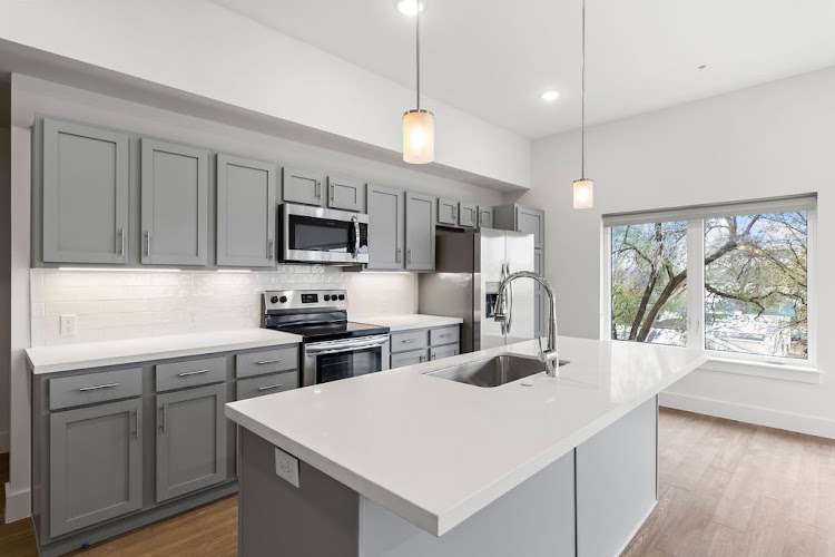 G at Market EV Charging Station at 301 SE G St