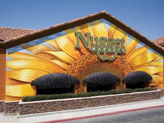 Nugget Markets in Elk Grove California
