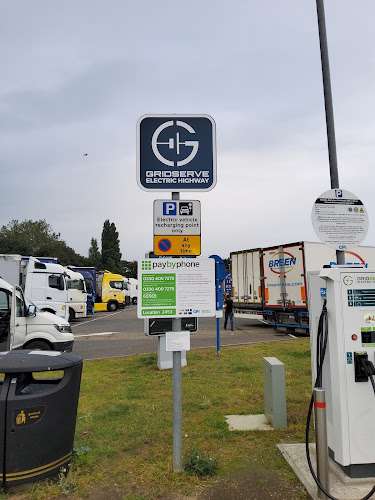 GRIDSERVE Charging Station EV Charging Station at Kent