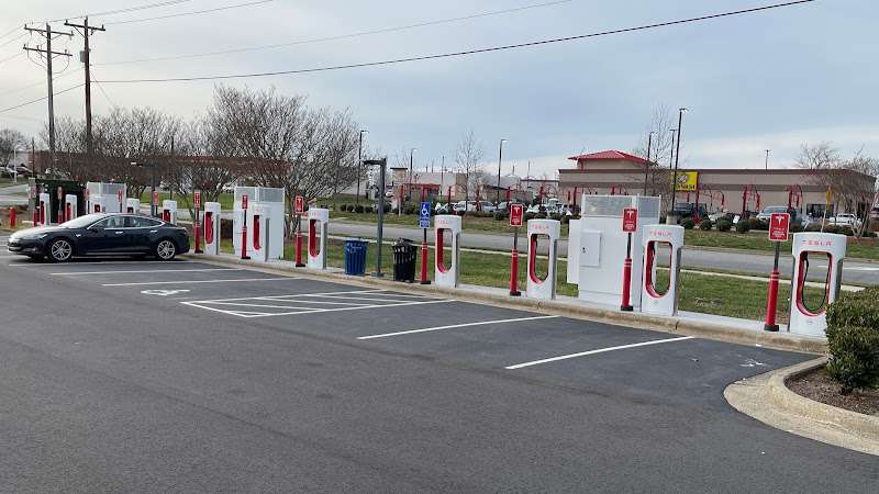 Tesla Supercharger EV Charging Station at Lewisville Clemmons Rd #2501