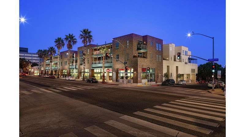 2300 Wilshire Apartments EV Charging Station at 2300 Wilshire Blvd