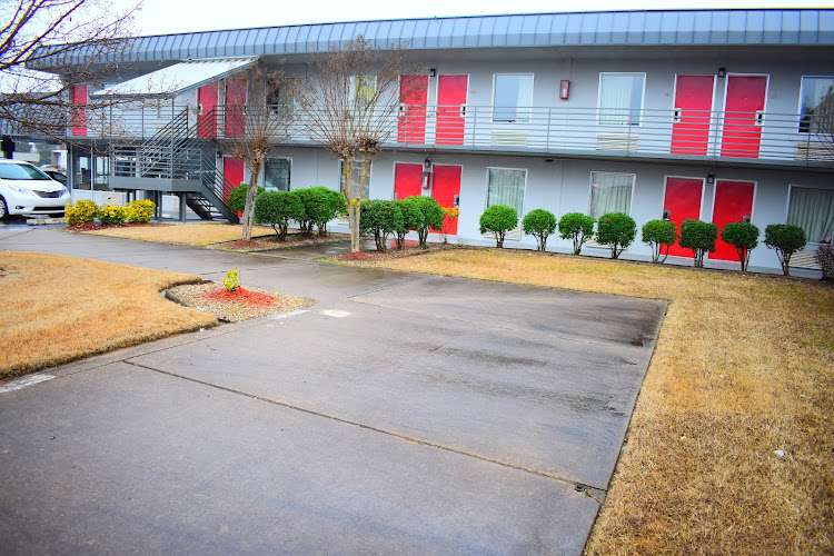 Economy Inn Little Rock EV Charging Station at 9709 I-30