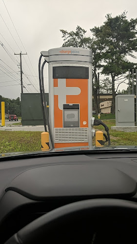 ChargePoint Charging Station EV Charging Station at 580 Washington St
