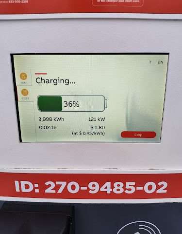 Circle K Electric Vehicle Charging Station in San Diego California