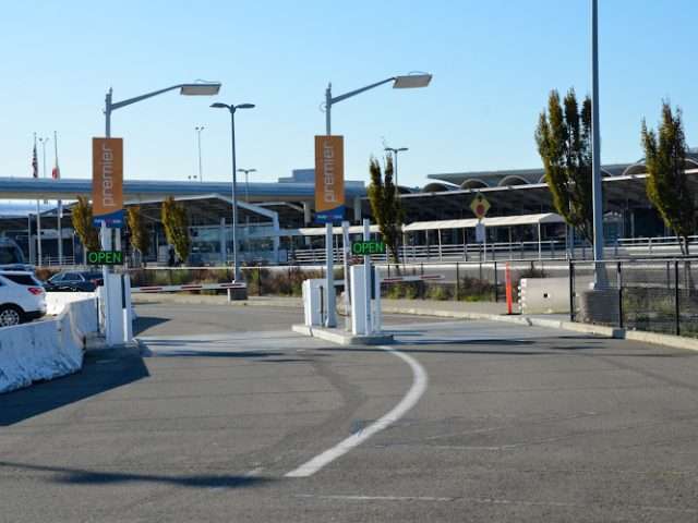 OAK Official Premier Parking in Oakland California