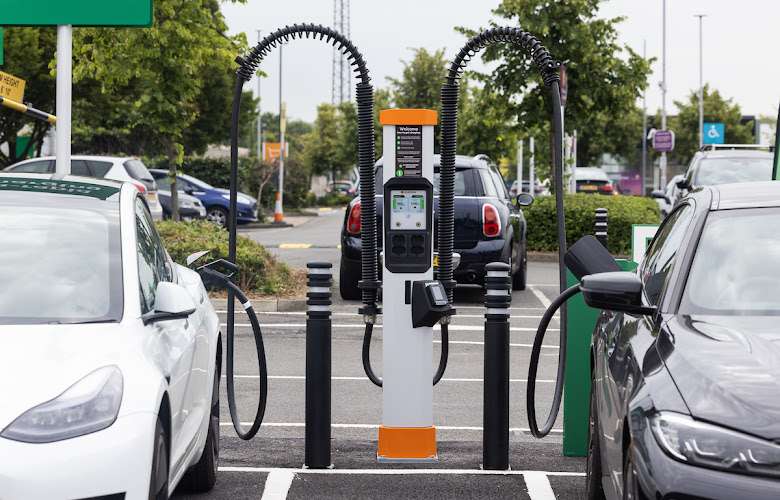Smart Charge Charging Station EV Charging Station at Grove Farm Triangle
