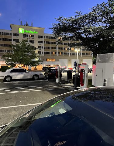 Tesla Supercharger in Clark New Jersey