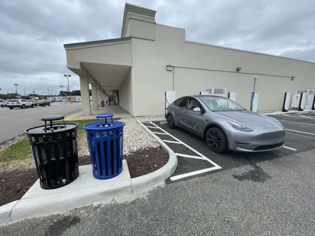Tesla Supercharger in Emporia Virginia