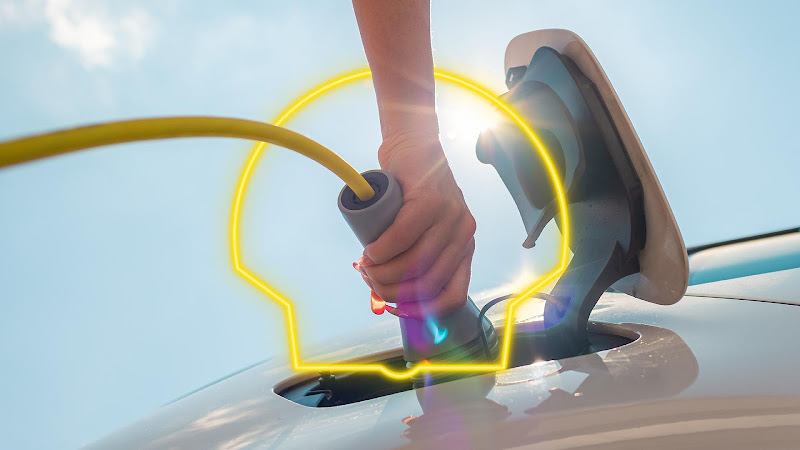 Shell Recharge Charging Station EV Charging Station at 651 Observer Hwy