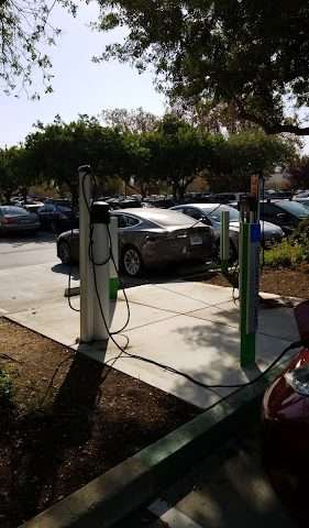 ChargePoint Charging Station in Pleasanton California