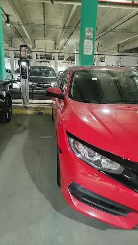 ChargePoint Charging Station EV Charging Station at 3 Journal Square Plaza PATH-JSTC