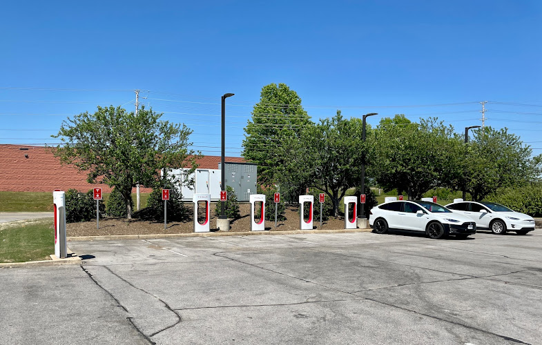 Tesla Supercharger EV Charging Station at 1001 Barnes Crossing Rd