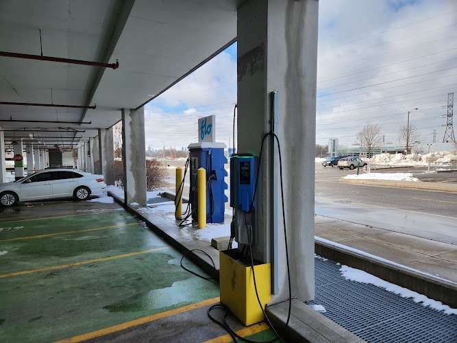 Flo Charging Station EV Charging Station at 51 The Queensway