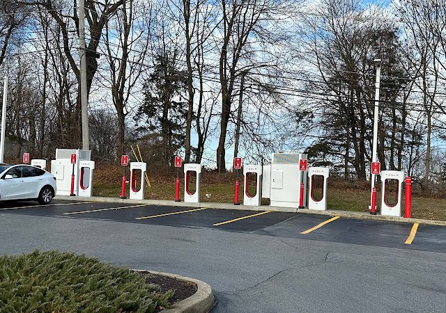 Tesla Supercharger in Chester Springs Pennsylvania