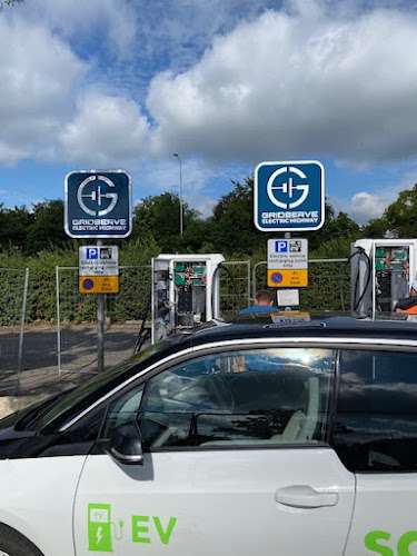 GRIDSERVE Charging Station EV Charging Station at M1 Motorway Southbound