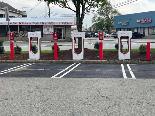 Tesla Supercharger in Pompton Lakes New Jersey
