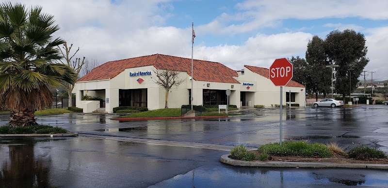 Lake Elsinore Valley Center EV Charging Station at 2501 E Lakeshore Dr