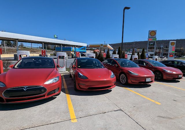 Tesla Supercharger in Breezewood Pennsylvania