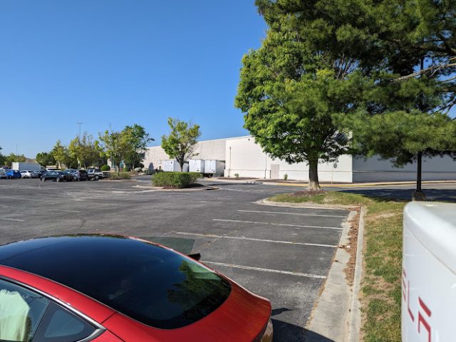 Tesla Supercharger in Salisbury Maryland