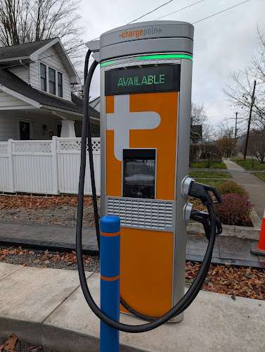 ChargePoint Charging Station EV Charging Station at 43 Main St